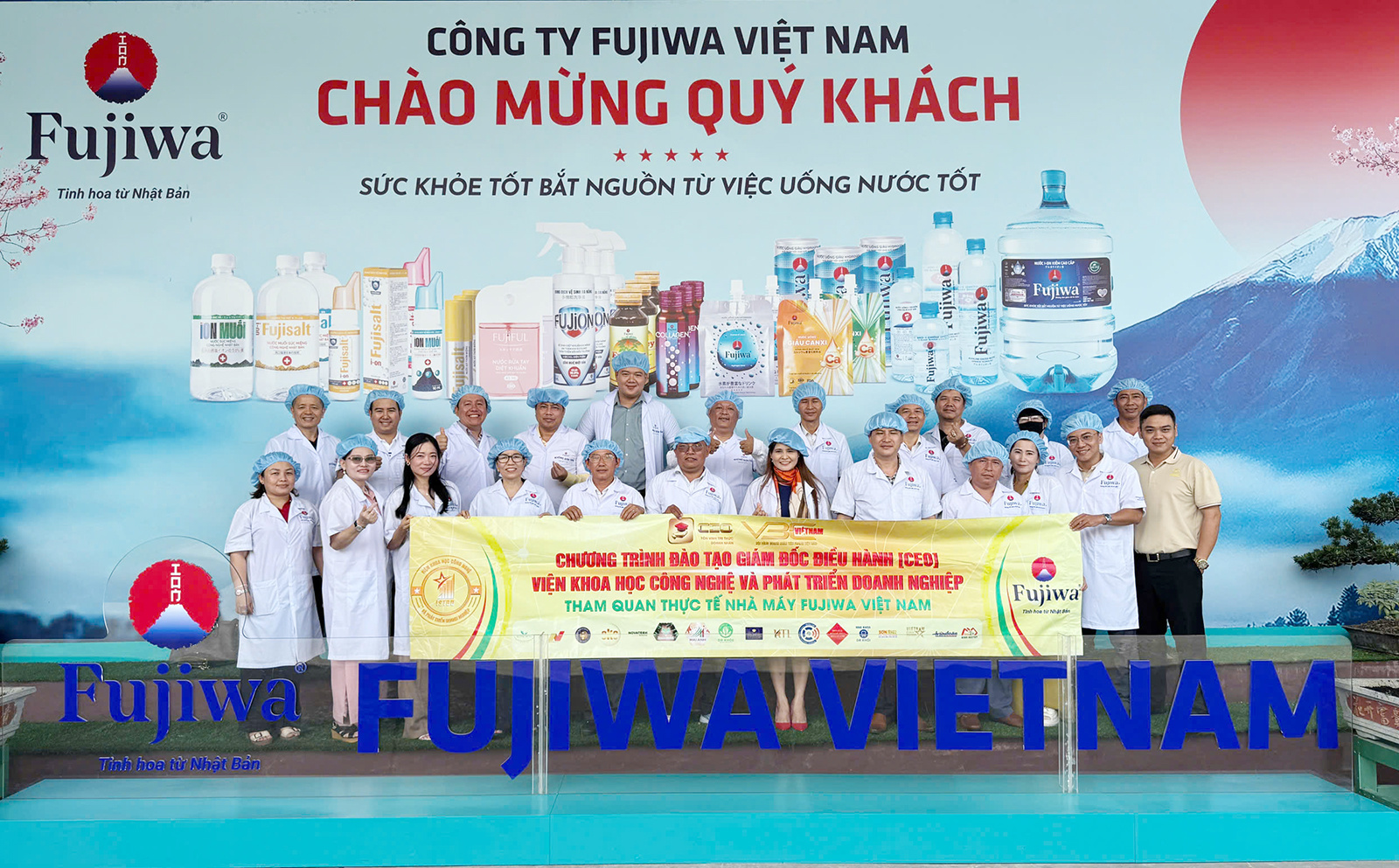 Học viên CEO khóa 2 tham quan nhà máy nước FUJIWA