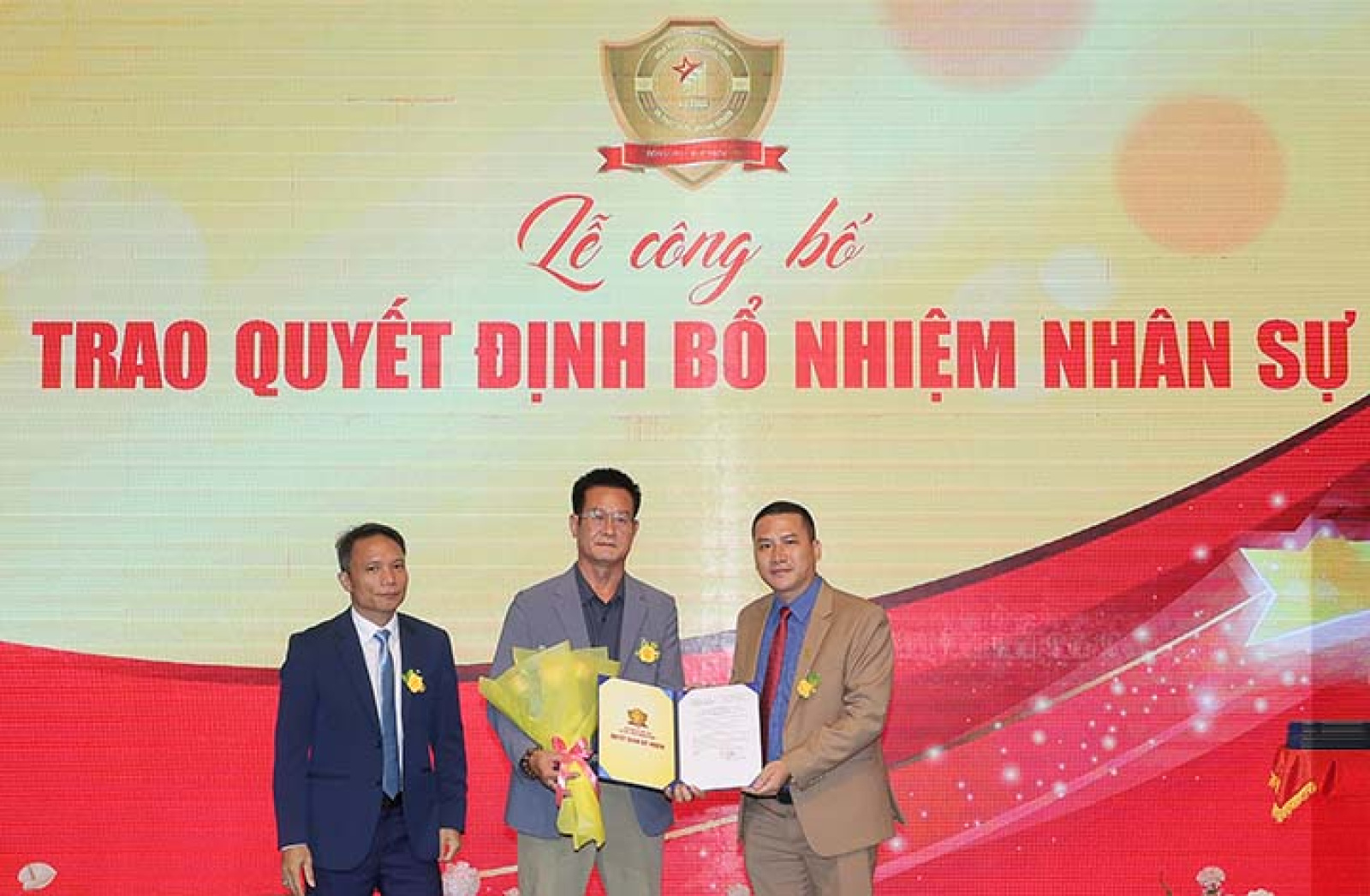 Bổ nhiệm Thạc sĩ, CEO Phan Anh Tuấn làm Phó viện trưởng